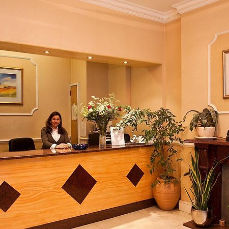 Avon Hotel London Bagian luar foto